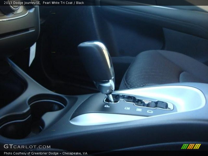 Pearl White Tri Coat / Black 2013 Dodge Journey SE