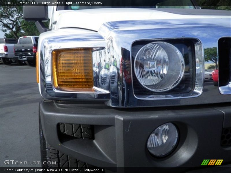 Birch White / Light Cashmere/Ebony 2007 Hummer H3 X