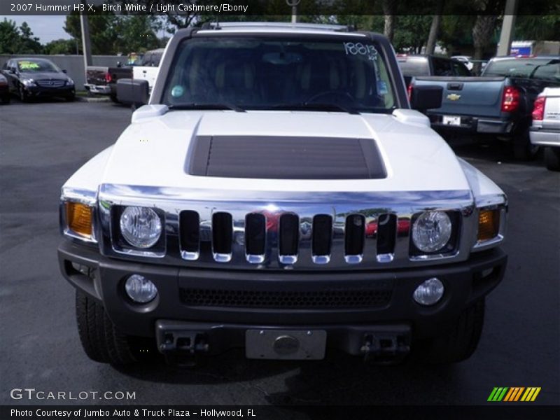 Birch White / Light Cashmere/Ebony 2007 Hummer H3 X