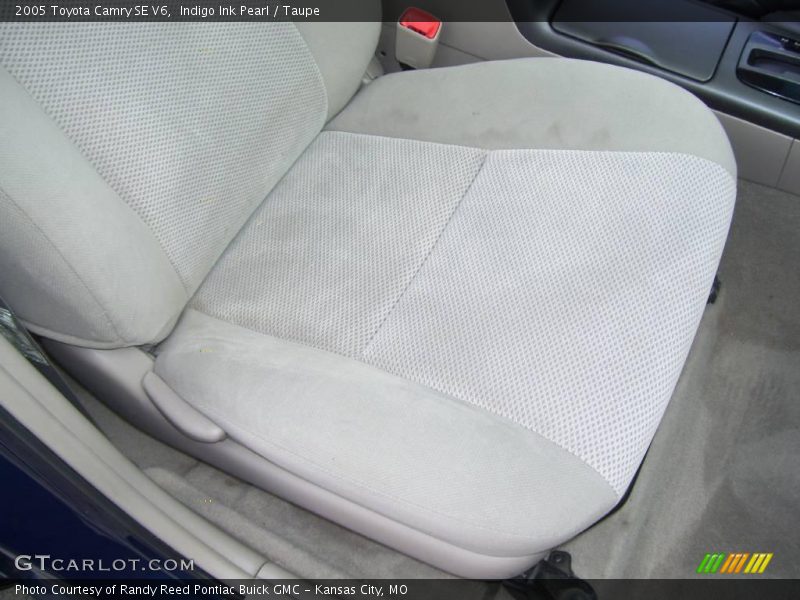 Indigo Ink Pearl / Taupe 2005 Toyota Camry SE V6