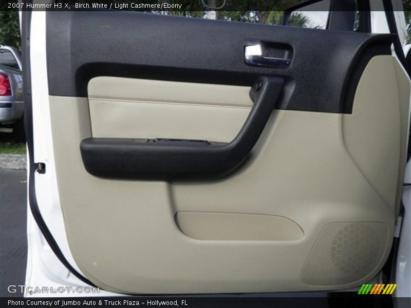 Birch White / Light Cashmere/Ebony 2007 Hummer H3 X