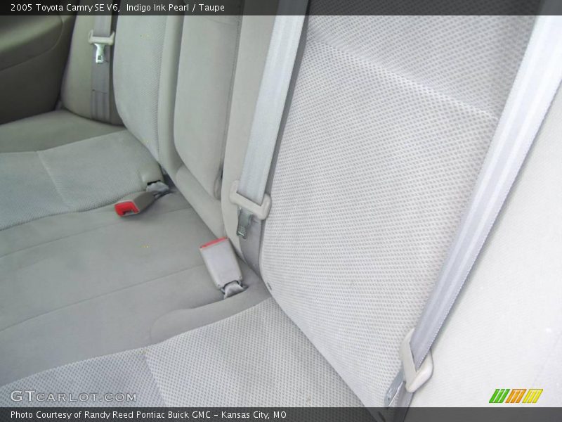 Indigo Ink Pearl / Taupe 2005 Toyota Camry SE V6