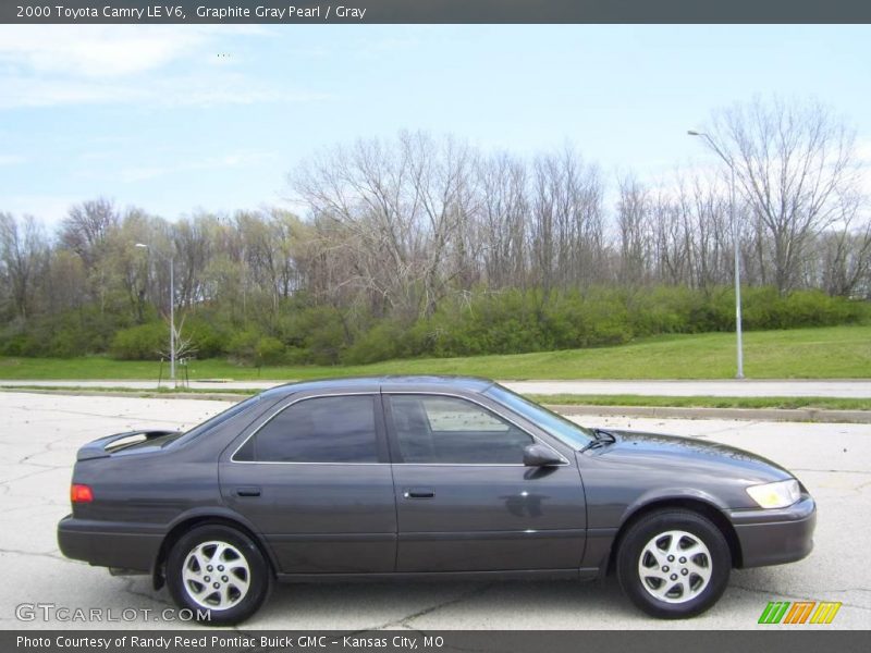 Graphite Gray Pearl / Gray 2000 Toyota Camry LE V6