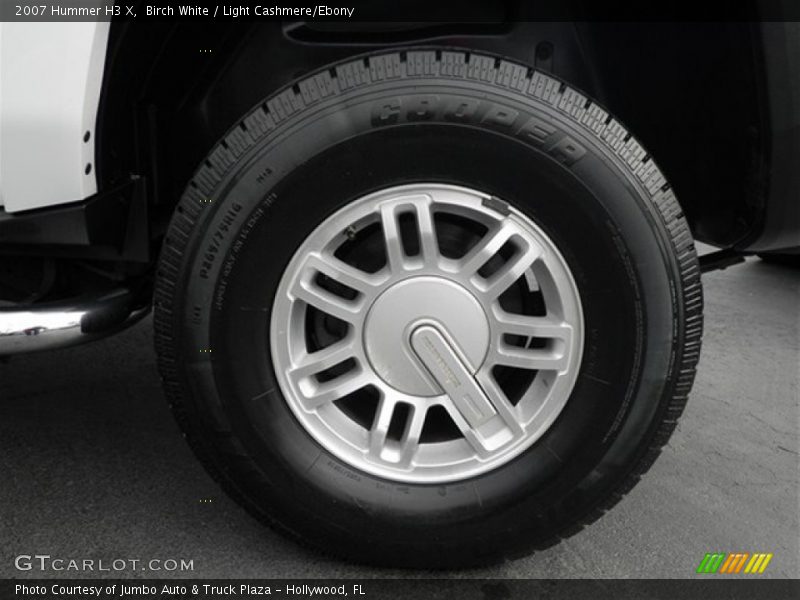 Birch White / Light Cashmere/Ebony 2007 Hummer H3 X