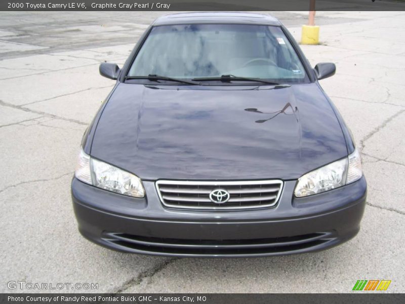 Graphite Gray Pearl / Gray 2000 Toyota Camry LE V6