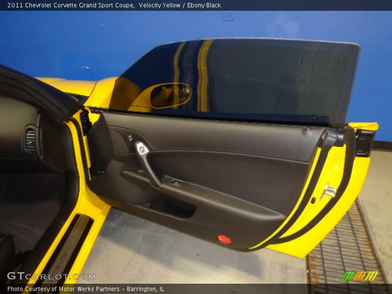 Velocity Yellow / Ebony Black 2011 Chevrolet Corvette Grand Sport Coupe