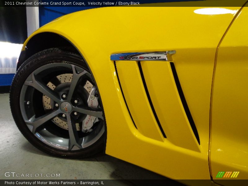 Velocity Yellow / Ebony Black 2011 Chevrolet Corvette Grand Sport Coupe