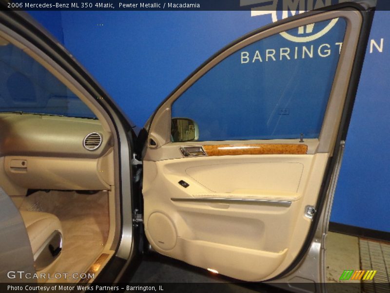 Pewter Metallic / Macadamia 2006 Mercedes-Benz ML 350 4Matic