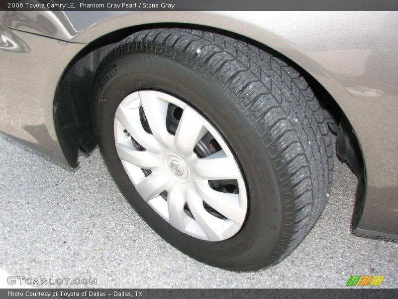 Phantom Gray Pearl / Stone Gray 2006 Toyota Camry LE