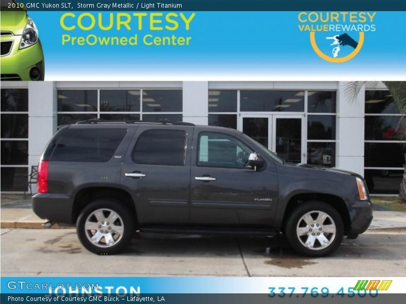 Storm Gray Metallic / Light Titanium 2010 GMC Yukon SLT