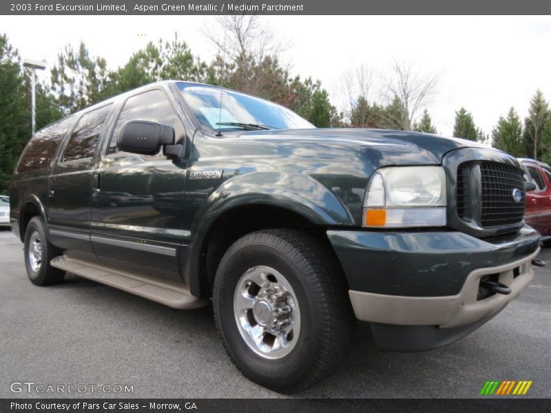 Front 3/4 View of 2003 Excursion Limited