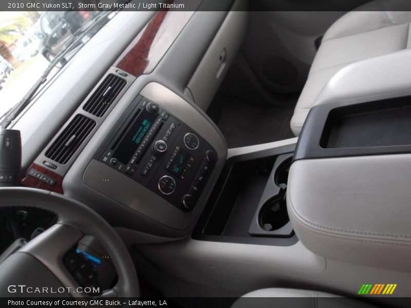 Storm Gray Metallic / Light Titanium 2010 GMC Yukon SLT