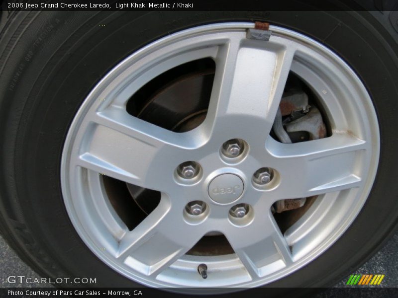 Light Khaki Metallic / Khaki 2006 Jeep Grand Cherokee Laredo