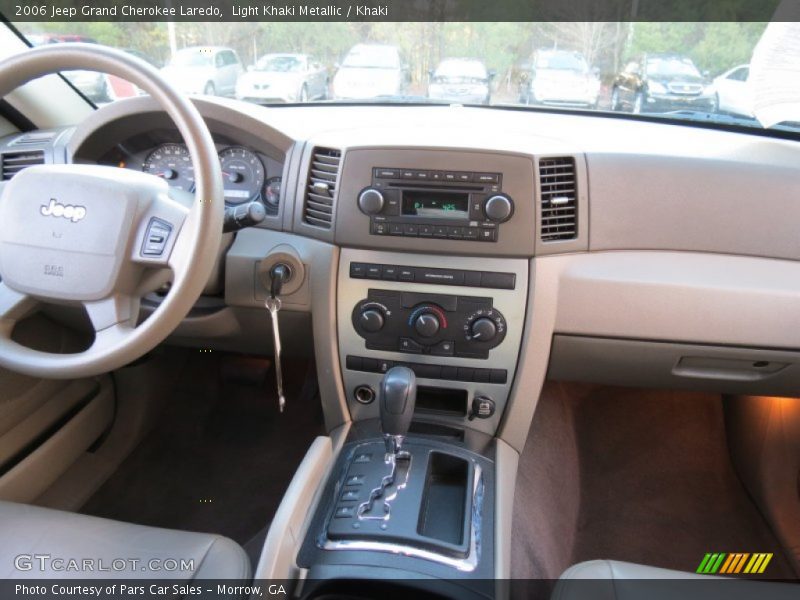 Light Khaki Metallic / Khaki 2006 Jeep Grand Cherokee Laredo