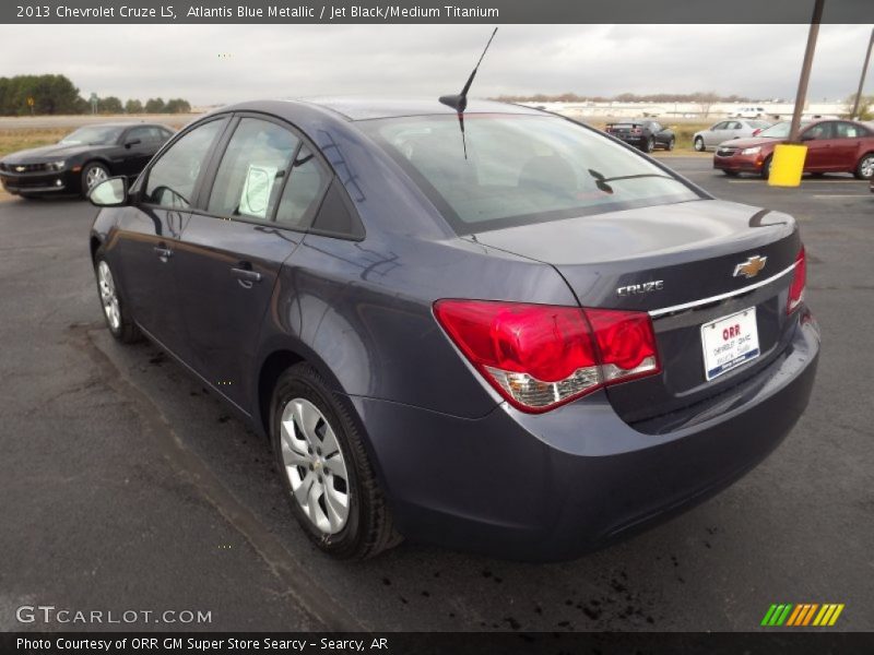 Atlantis Blue Metallic / Jet Black/Medium Titanium 2013 Chevrolet Cruze LS