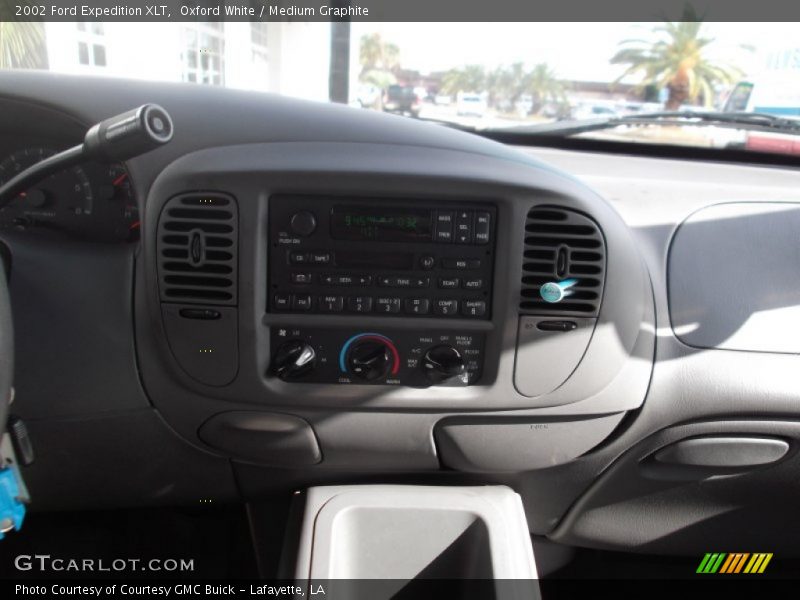 Oxford White / Medium Graphite 2002 Ford Expedition XLT