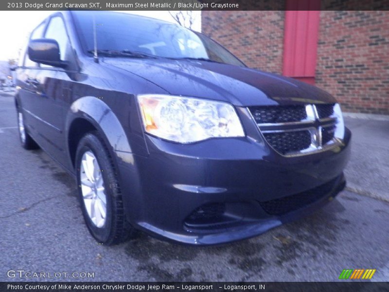 Maximum Steel Metallic / Black/Light Graystone 2013 Dodge Grand Caravan SXT