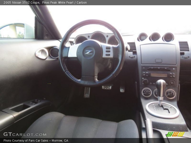 Pikes Peak White Pearl / Carbon 2005 Nissan 350Z Coupe