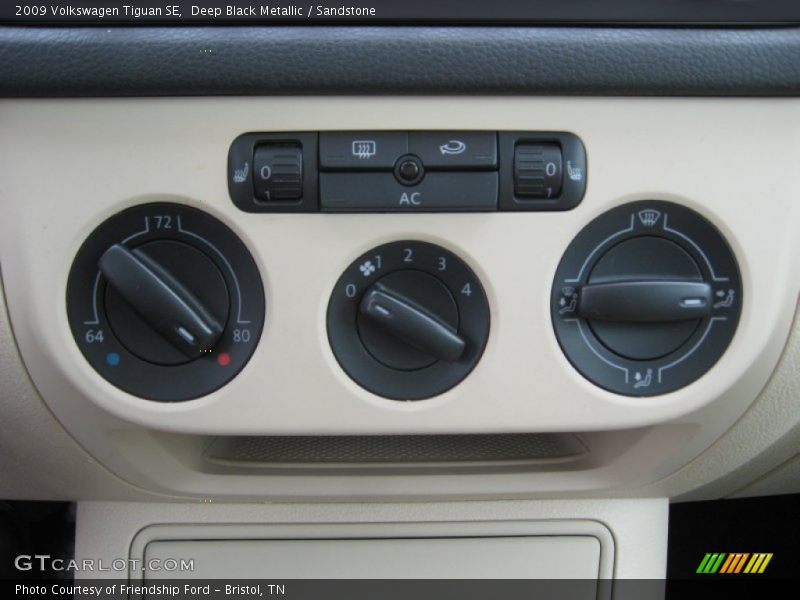 Deep Black Metallic / Sandstone 2009 Volkswagen Tiguan SE