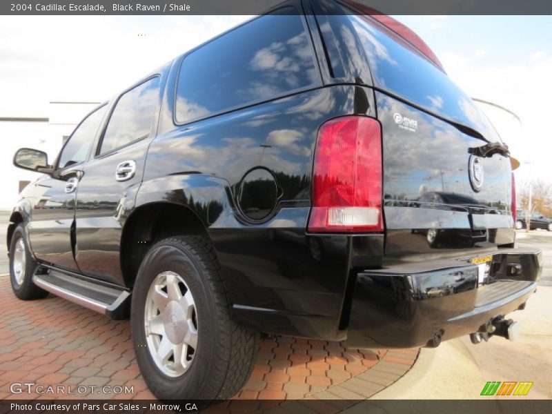 Black Raven / Shale 2004 Cadillac Escalade