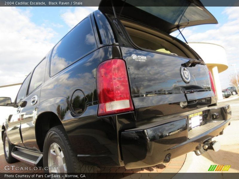 Black Raven / Shale 2004 Cadillac Escalade