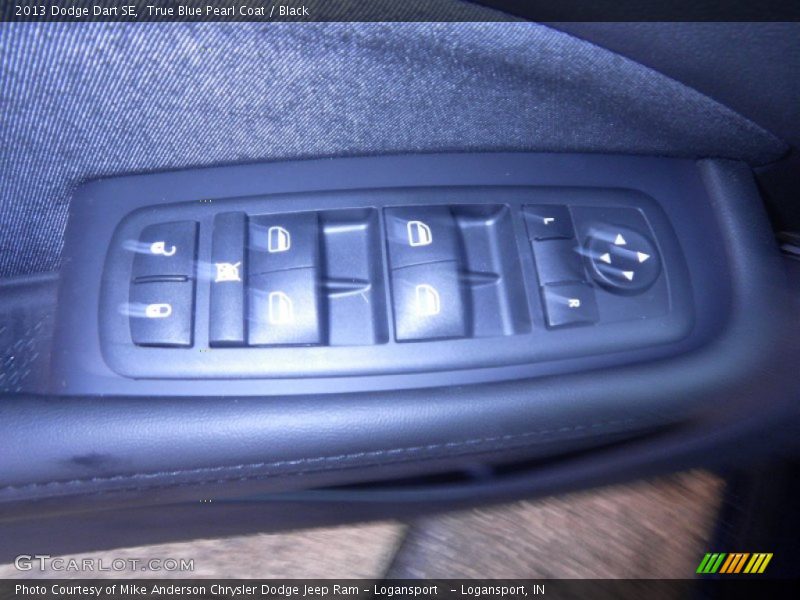 True Blue Pearl Coat / Black 2013 Dodge Dart SE