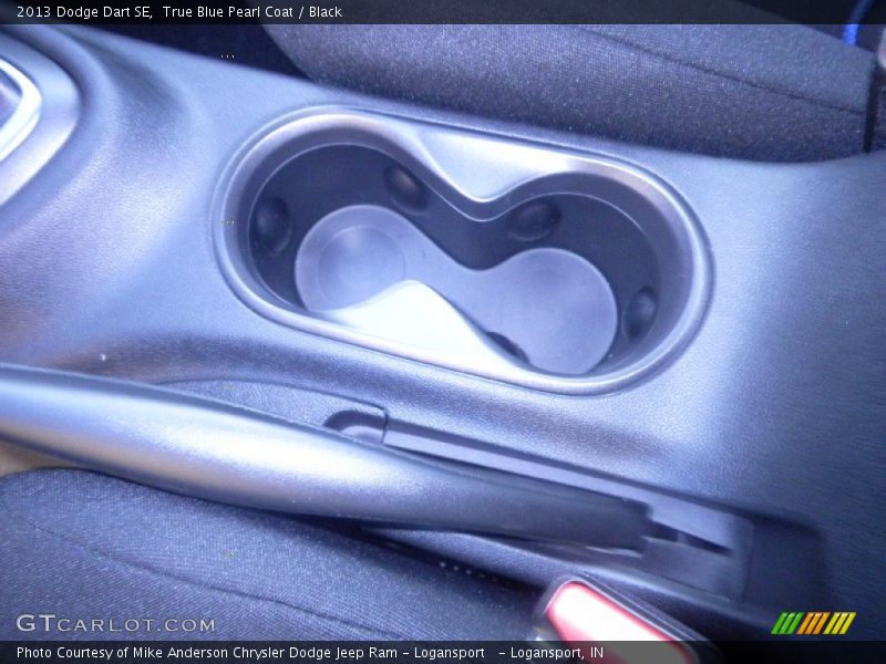 True Blue Pearl Coat / Black 2013 Dodge Dart SE