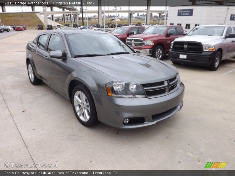 Tungsten Metallic / Black 2013 Dodge Avenger SXT