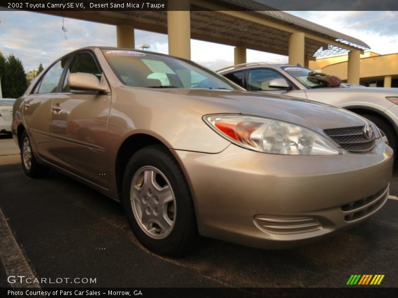 Desert Sand Mica / Taupe 2002 Toyota Camry SE V6