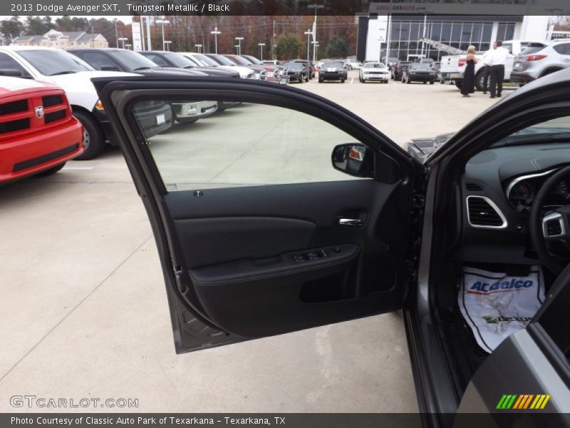 Tungsten Metallic / Black 2013 Dodge Avenger SXT