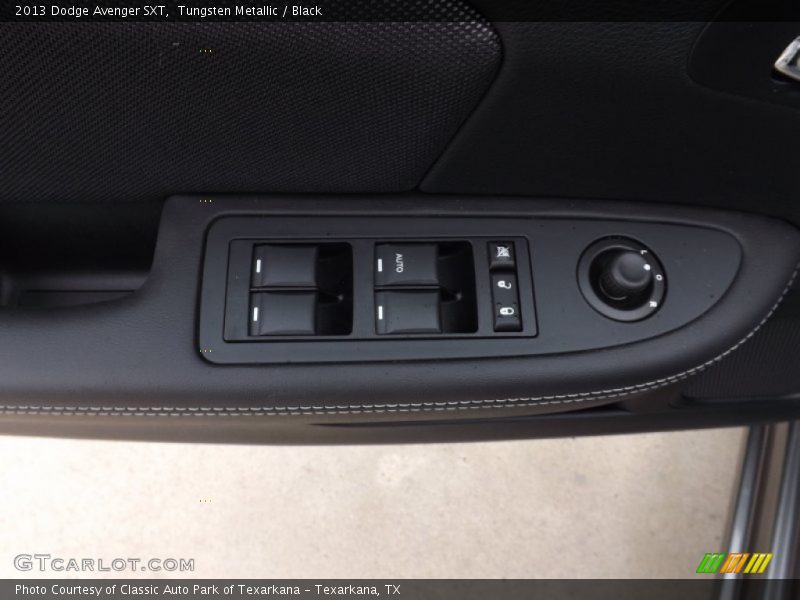 Tungsten Metallic / Black 2013 Dodge Avenger SXT