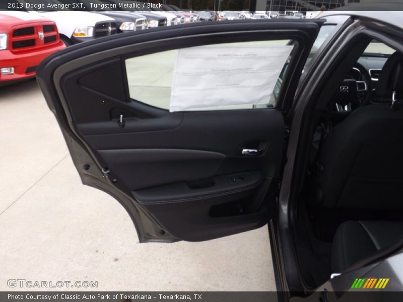 Tungsten Metallic / Black 2013 Dodge Avenger SXT
