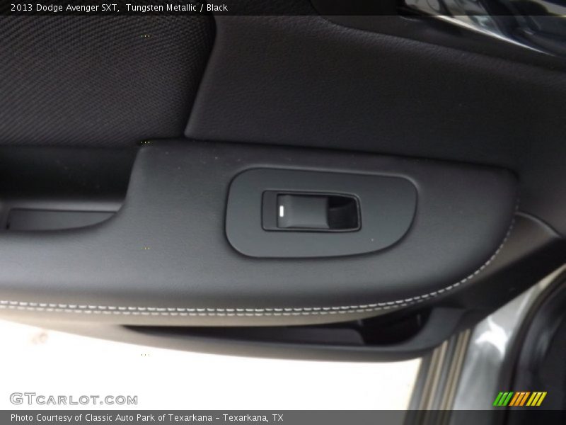 Tungsten Metallic / Black 2013 Dodge Avenger SXT