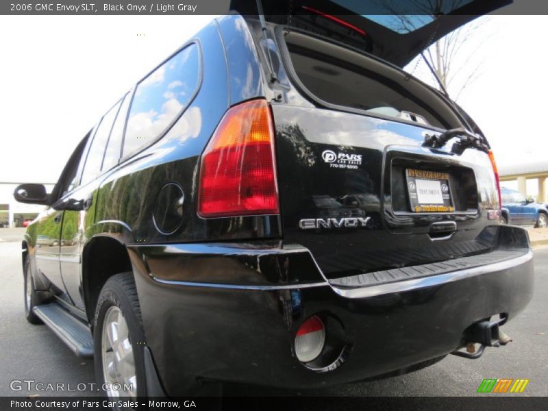 Black Onyx / Light Gray 2006 GMC Envoy SLT