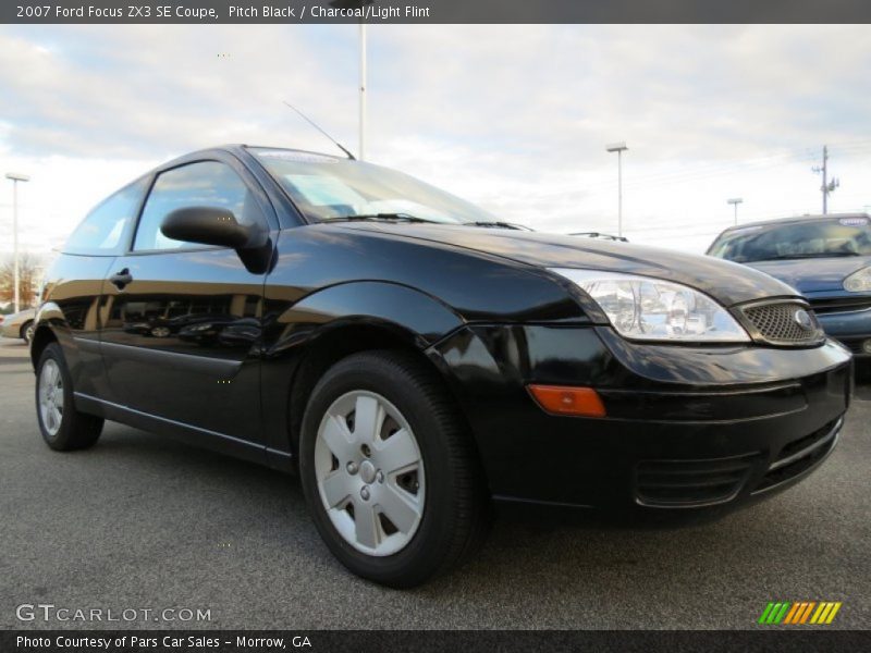 Pitch Black / Charcoal/Light Flint 2007 Ford Focus ZX3 SE Coupe