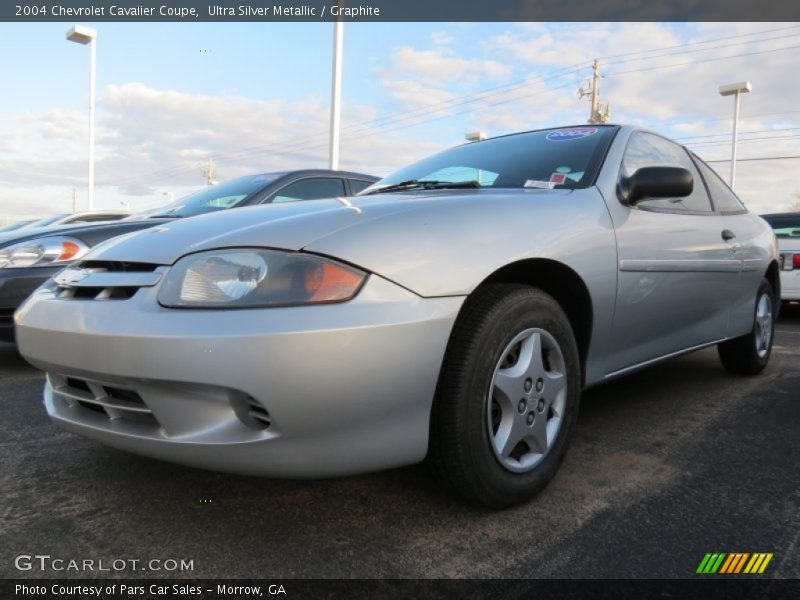 Ultra Silver Metallic / Graphite 2004 Chevrolet Cavalier Coupe