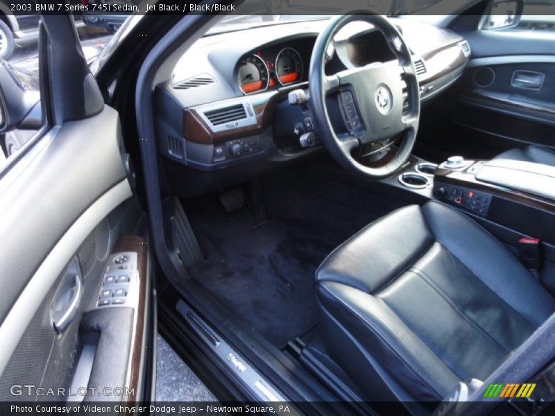 Jet Black / Black/Black 2003 BMW 7 Series 745i Sedan