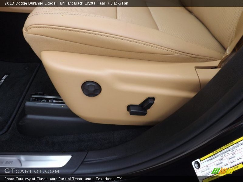 Brilliant Black Crystal Pearl / Black/Tan 2013 Dodge Durango Citadel