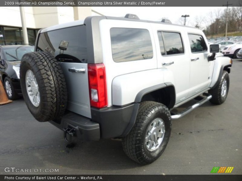 Championship Ultra Silver Metallic / Ebony/Pewter 2009 Hummer H3 Championship Series