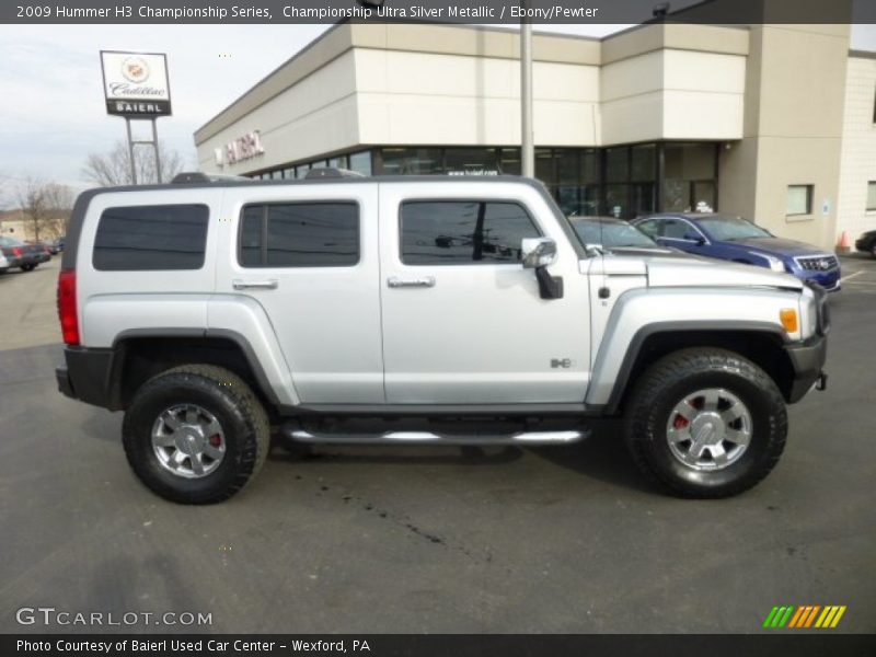 Championship Ultra Silver Metallic / Ebony/Pewter 2009 Hummer H3 Championship Series