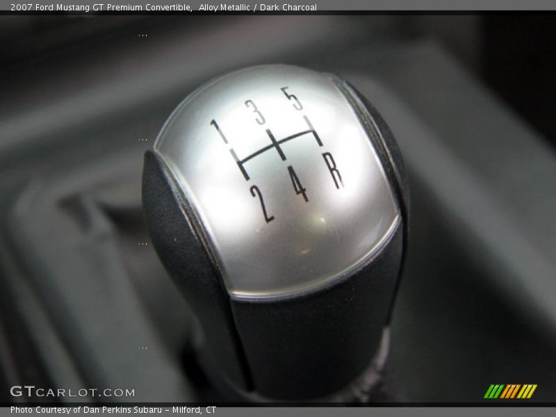  2007 Mustang GT Premium Convertible 5 Speed Manual Shifter