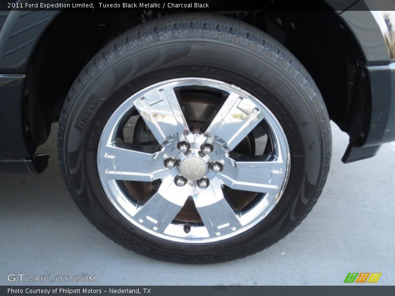 Tuxedo Black Metallic / Charcoal Black 2011 Ford Expedition Limited