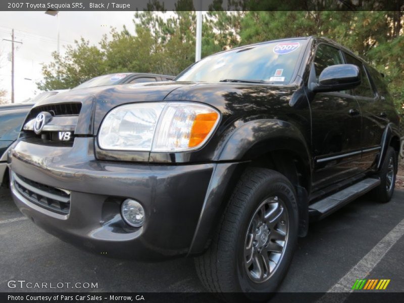 Black / Taupe 2007 Toyota Sequoia SR5