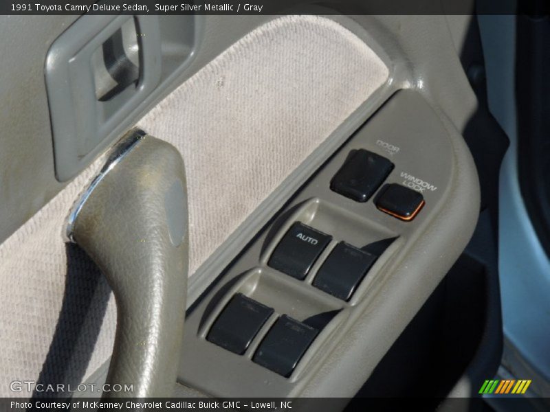 Super Silver Metallic / Gray 1991 Toyota Camry Deluxe Sedan