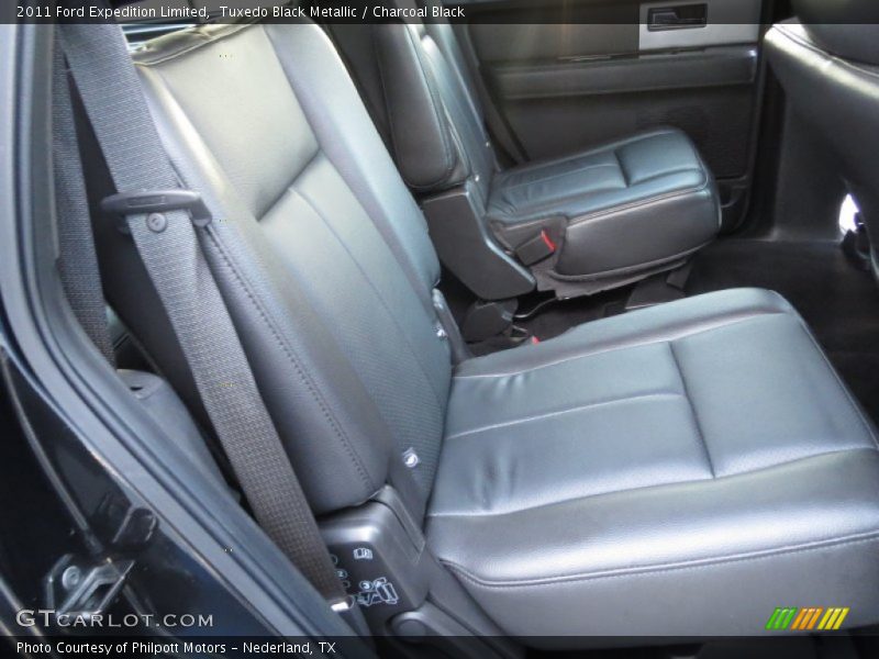 Tuxedo Black Metallic / Charcoal Black 2011 Ford Expedition Limited