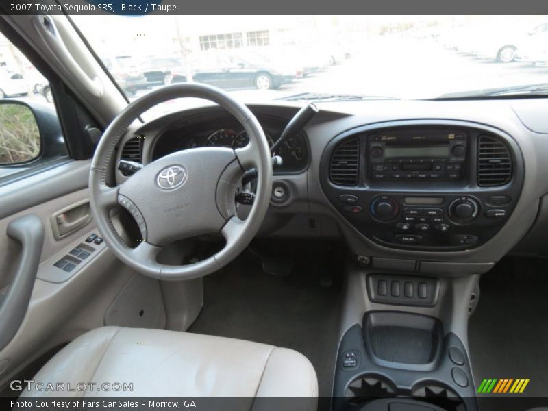 Black / Taupe 2007 Toyota Sequoia SR5