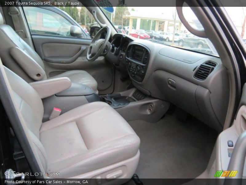 Black / Taupe 2007 Toyota Sequoia SR5