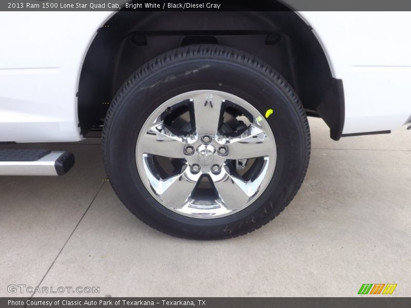 Bright White / Black/Diesel Gray 2013 Ram 1500 Lone Star Quad Cab