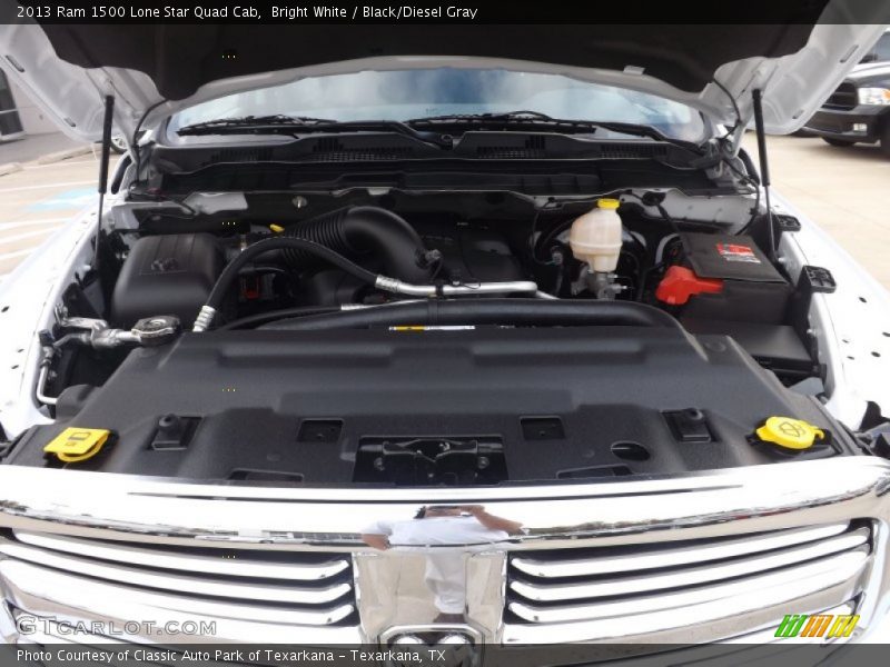 Bright White / Black/Diesel Gray 2013 Ram 1500 Lone Star Quad Cab