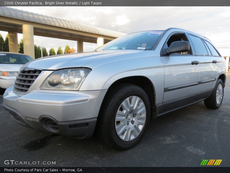 Bright Silver Metallic / Light Taupe 2006 Chrysler Pacifica